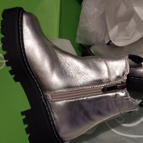 Sam Edelman Laguna Kids Chelsea Boot - Picture 8 of 8